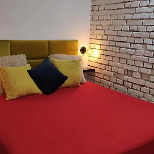 https://big-central-vault-self-check-in.krakowhotelspoland.com